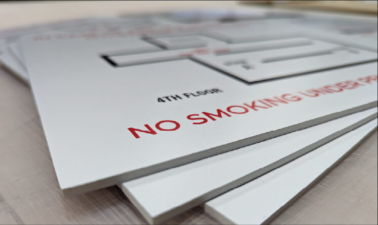 sintra signs for no smoking caution