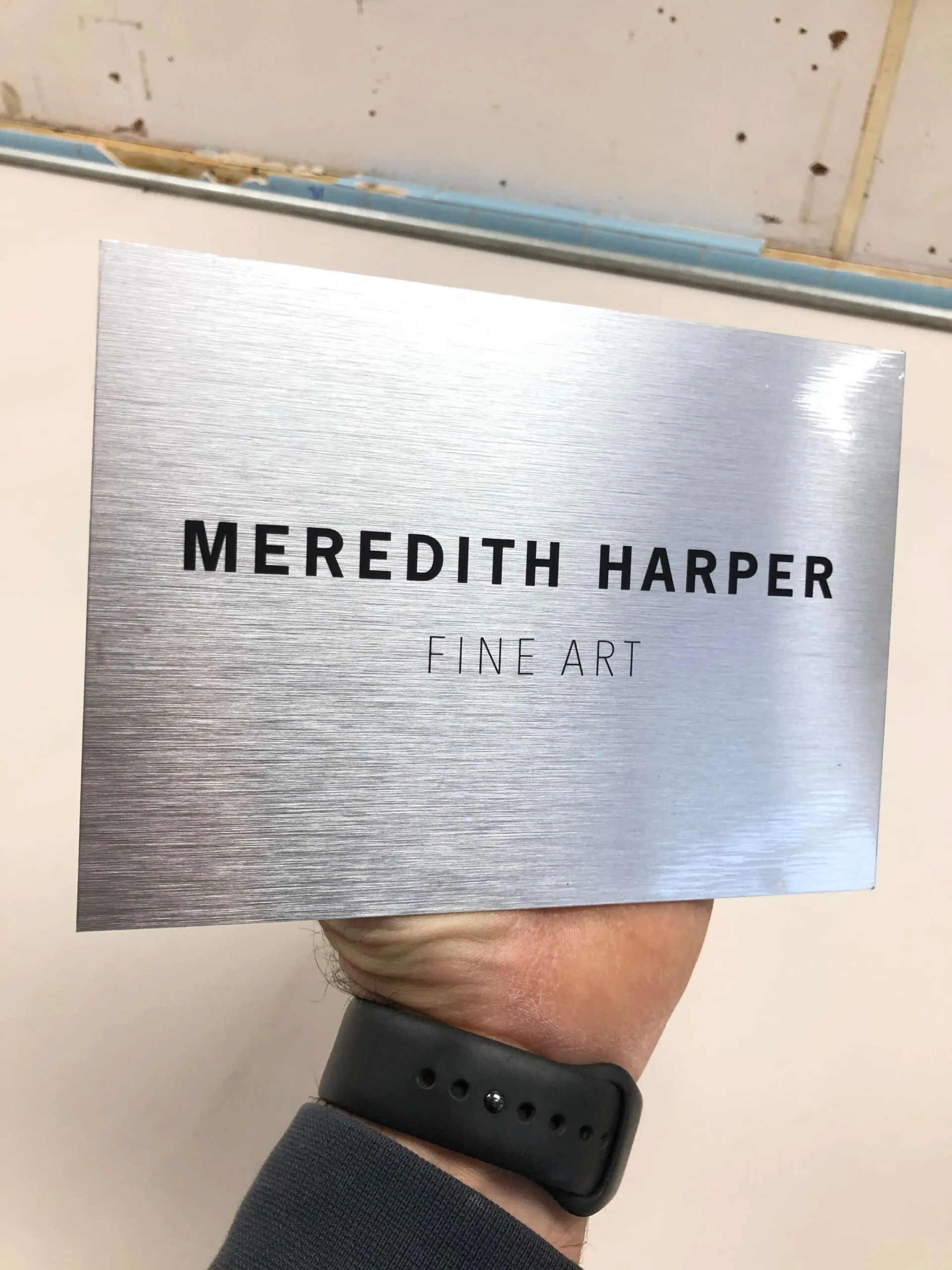 Brushed plaques